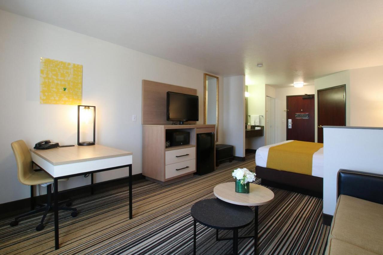 Hotel Oxford 3*