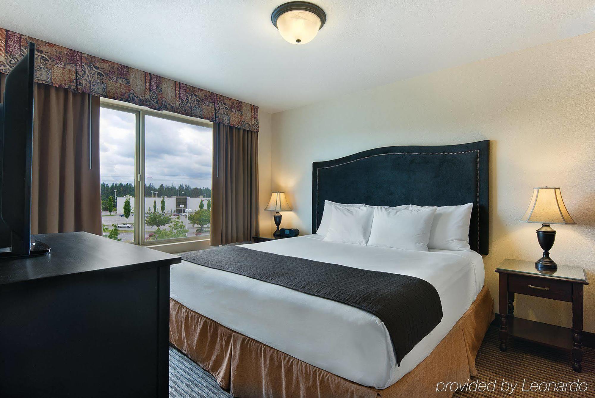Hotel Oxford Spokane Valley