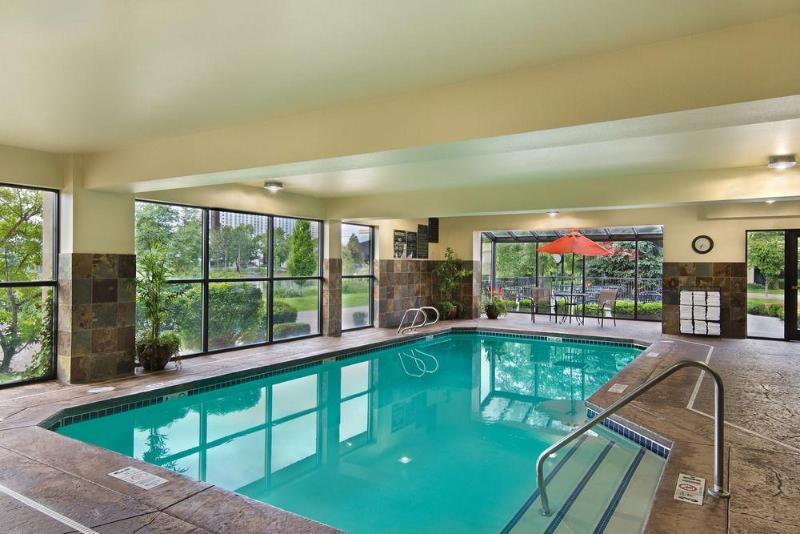 Oxford 3* Spokane Valley