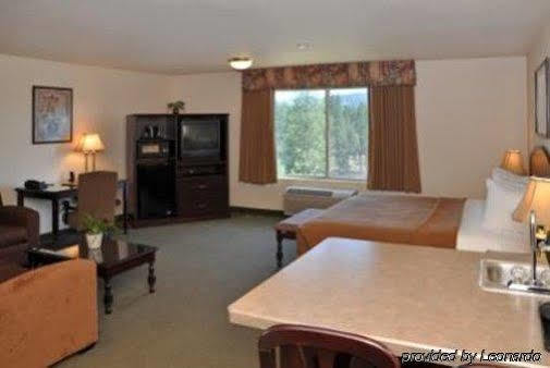 Oxford Hotel Spokane Valley